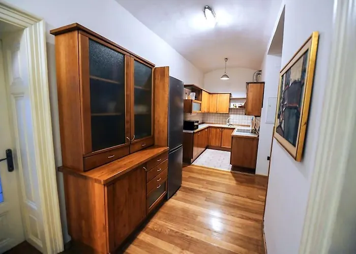 Apartament Nara